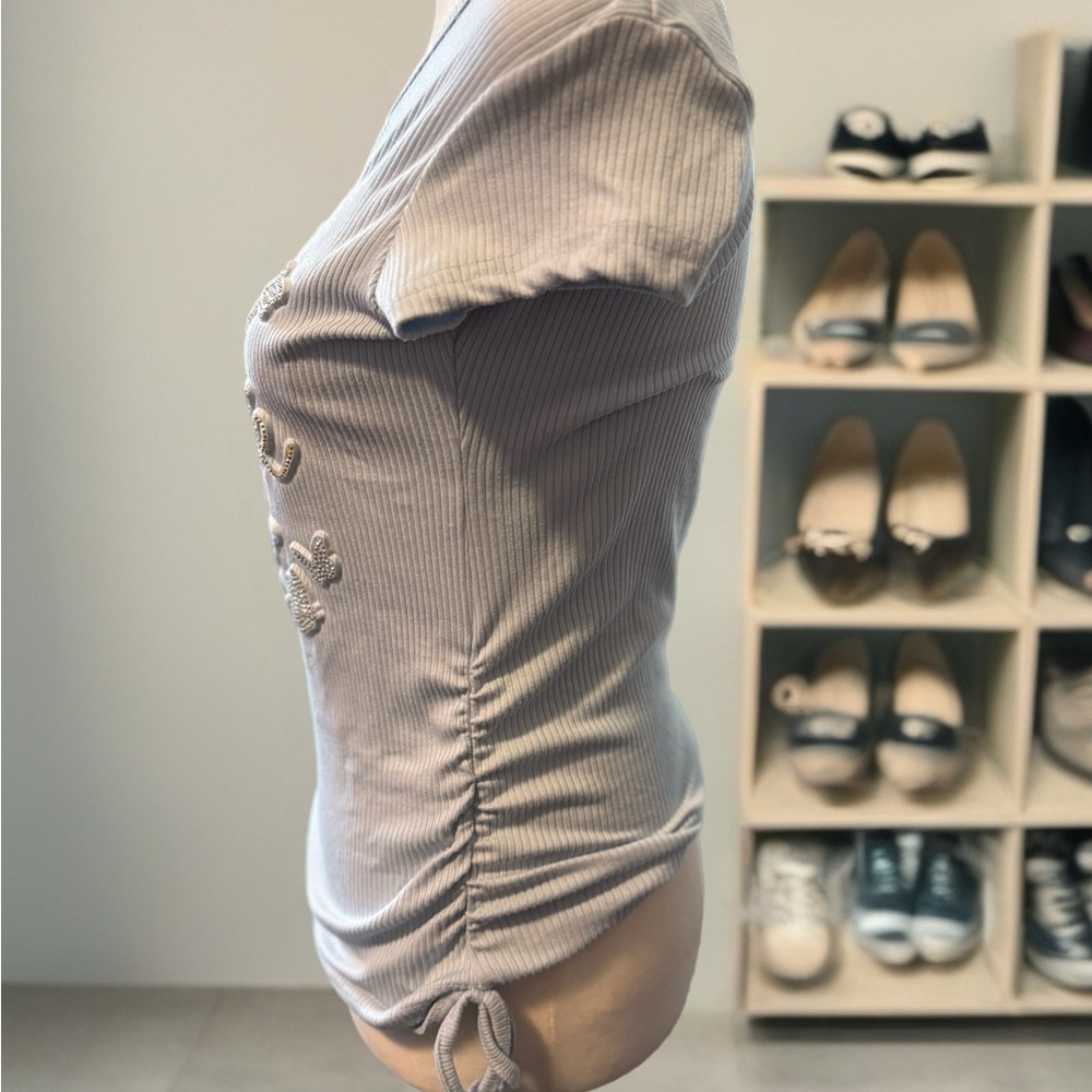 Stylish Girls Gray Embroidered Tee - Picture 4 of 5